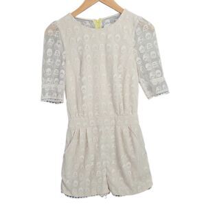 Jill by Jill Stuart Ivory Romper Sz 6 Lace With Face Pattern Unique & Chic Ivory